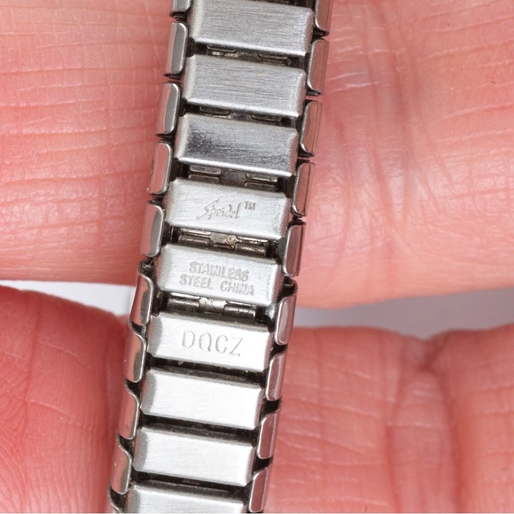 Spiedel 2 row expansion bangle minimalist stainless steel with Diamonique CZs - Picture 16 of 16